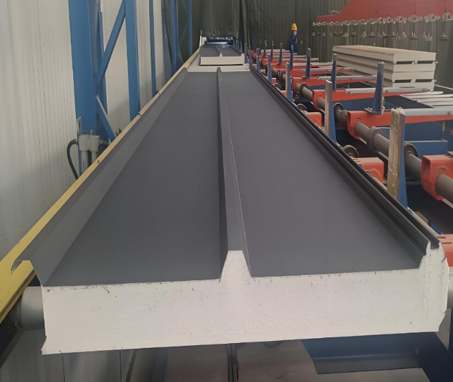 青岛聚氨酯泡沫保温板